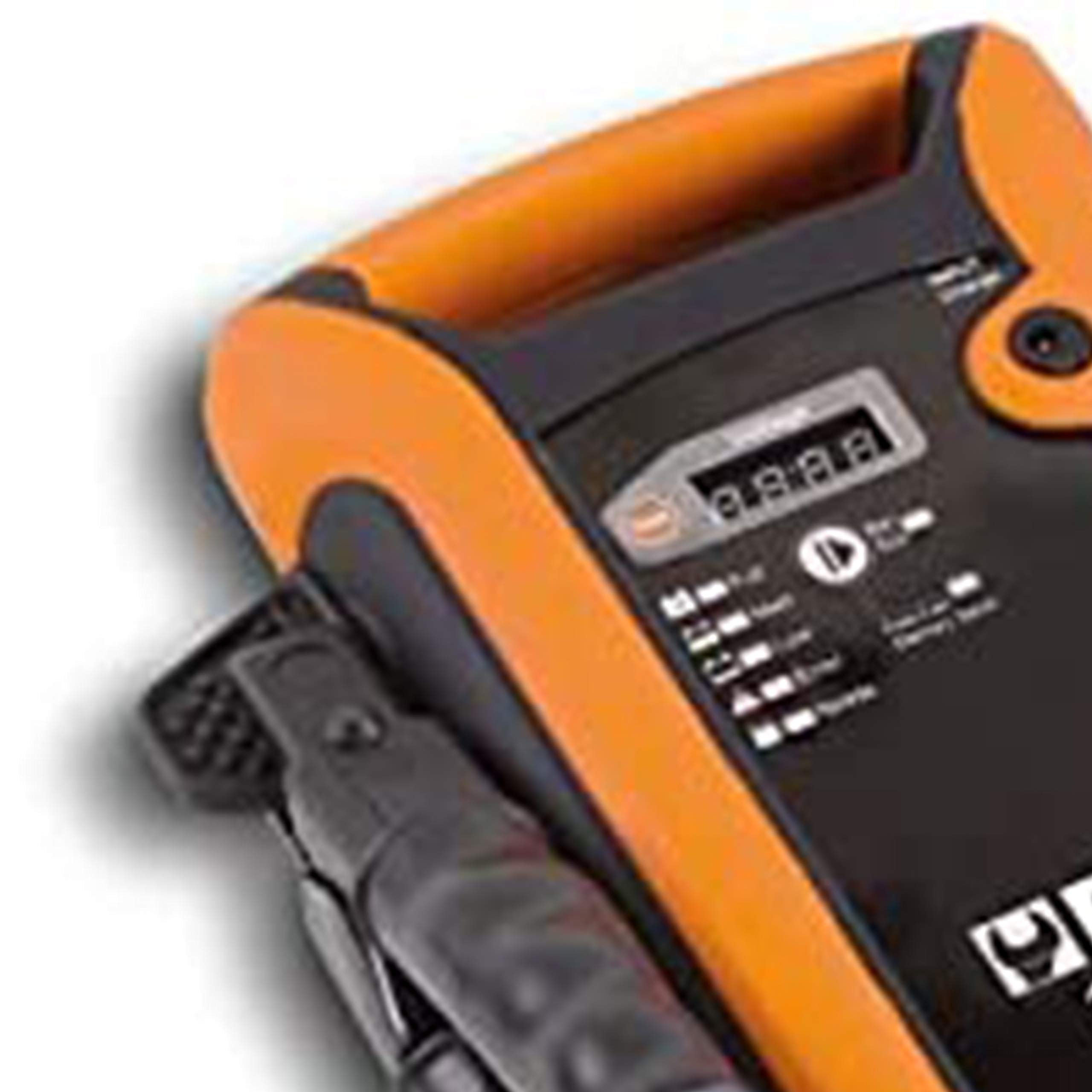 beta-1498lt-12-d-marreur-portable-ultra-l-ger-lifepo4-12-v-2000-a-4000-a-pointe image 2